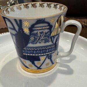 Elegant St Petersburg Russia hand painted Blue and Gold Porcelain cup